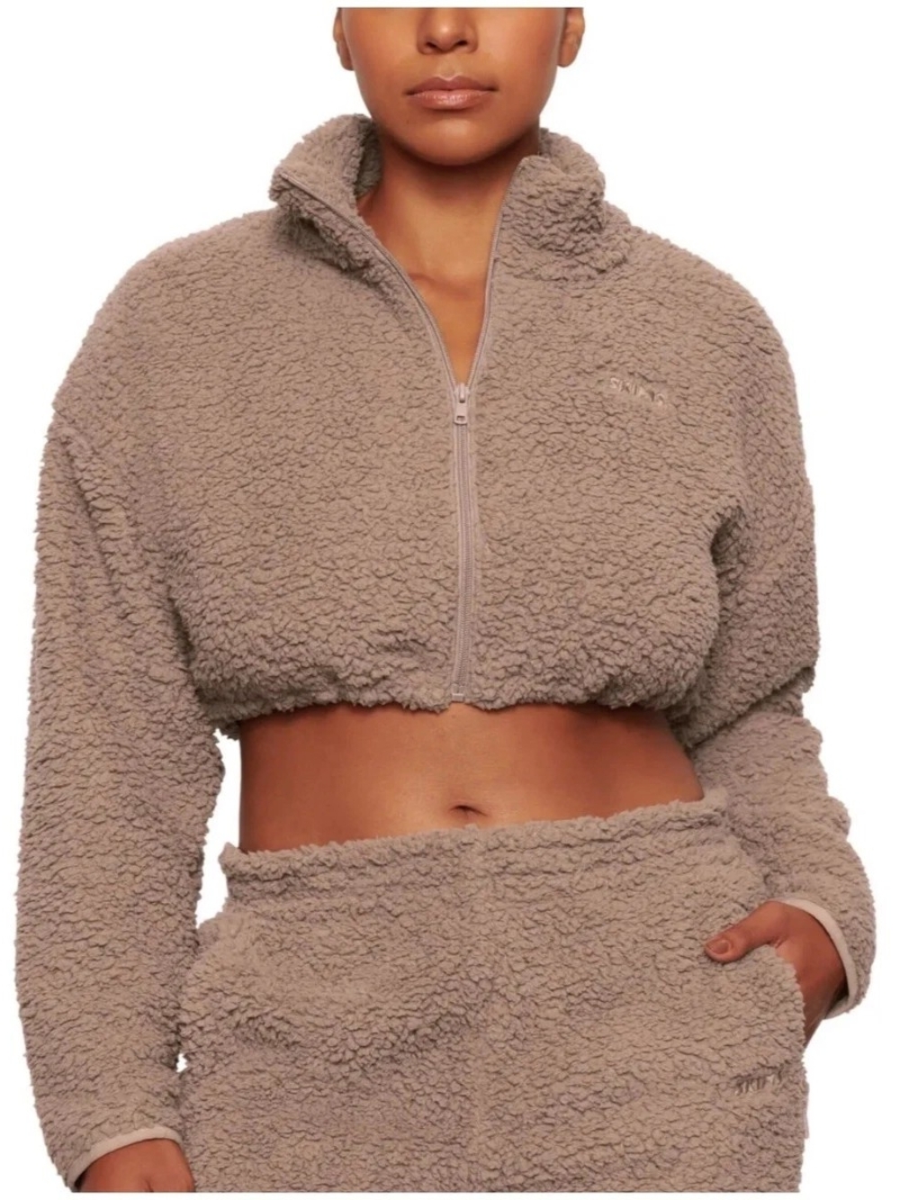 SKIMS Teddy Sherpa Full Zip Crop Jacket
